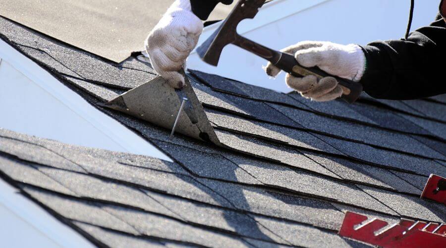 Professional gutter cleaning in Hillsboro, GA